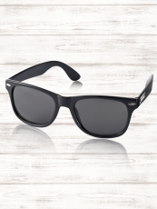 SNUZZ /// SONNENBRILLE /// BLACK